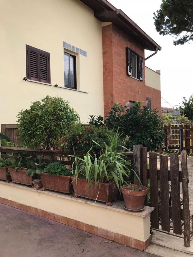 Mirella'S House Viaverona Ardea Exterior photo