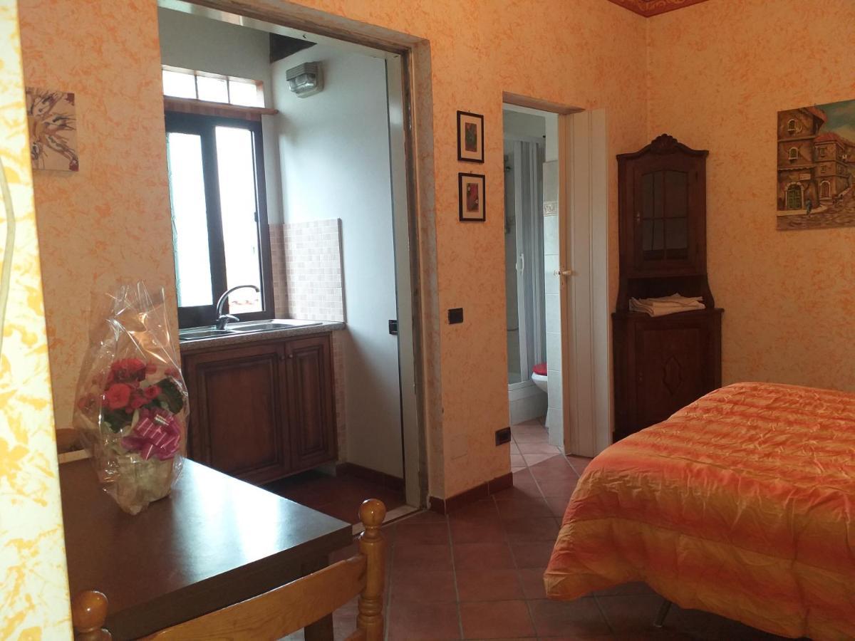 Mirella'S House Viaverona Ardea Exterior photo